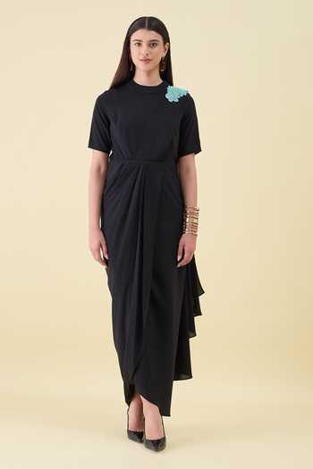 Buy_Aakaar_Black Crepe Mandarin Collar Metallic Embellished Moss Dress _at_Aza_Fashions