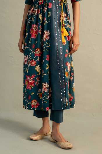 Shop_Charkhee_Teal Cotton, Chanderi V-neck, Yes Phool Print Angarkha Kurta Set 