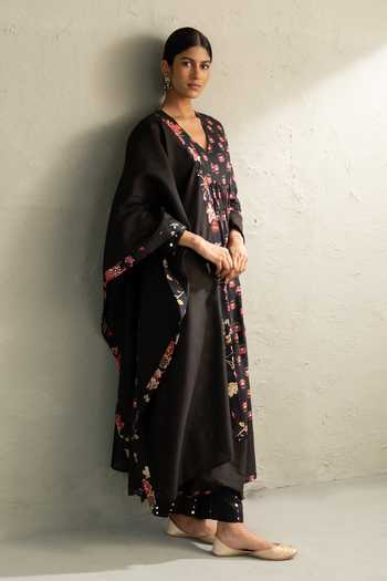Buy_Charkhee_Black Cotton, Chanderi V-neck Phool Print Anarkali Set _Online_at_Aza_Fashions