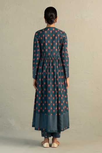 Shop_Charkhee_Teal Cotton, Chanderi V-neck Phool Print Anarkali Set _at_Aza_Fashions