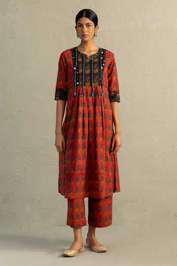 Shop_Charkhee_Red Cotton, Chanderi Round Neck Phool Hand Block Print Kurta Set _Online_at_Aza_Fashions