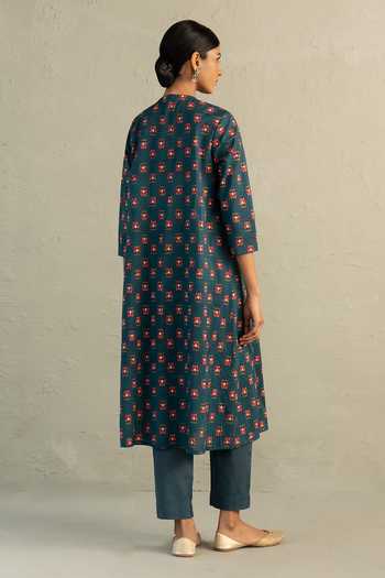Shop_Charkhee_Teal Cotton, Chanderi Round Neck, Yes Phool Print Pintuck Kurta Set _at_Aza_Fashions