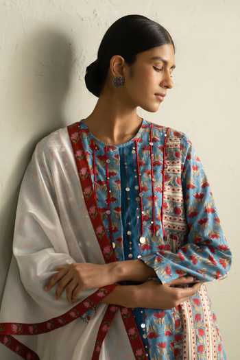 Shop_Charkhee_Blue Cotton, Chanderi Round Neck Hand Block Print Kurta Set _Online_at_Aza_Fashions