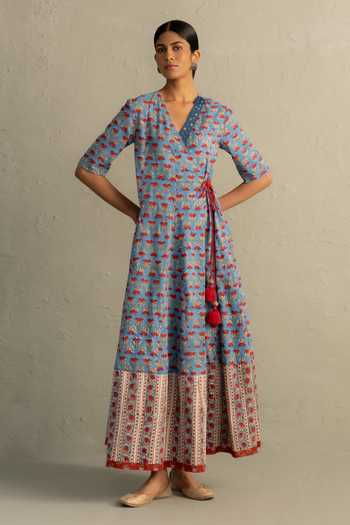 Buy_Charkhee_Blue Cotton V-neck Hand Block Print Dress _at_Aza_Fashions