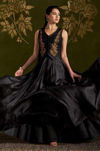 Almaari By Pooja Patel_Black Tussar, Silk Rohini Antique Embroidered Coat And Lehenga Set _Online_at_Aza_Fashions