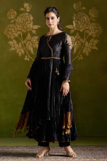 Buy_Almaari By Pooja Patel_Black Silk Keyhole Neck Rochira Pure Anarkali Set _at_Aza_Fashions