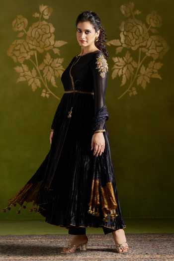 Almaari By Pooja Patel_Black Silk Keyhole Neck Rochira Pure Anarkali Set _at_Aza_Fashions