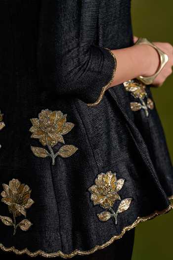 Almaari By Pooja Patel_Black Tussar, Silk Rohisha Handmade Top And Pant Set _Online