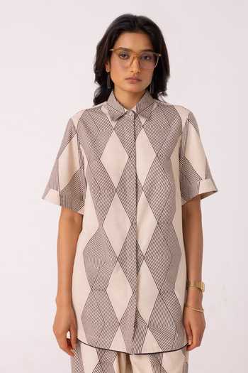 The Summer House_Cream Cotton Collared Tess Hand Printed Shirt 