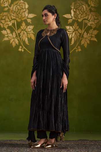 Buy_Almaari By Pooja Patel_Black Silk, Tussar High Neck Rochita Handmade And Pure Anarkali Set _Online_at_Aza_Fashions