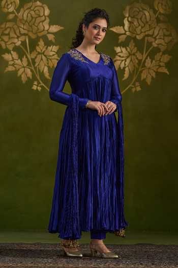 Almaari By Pooja Patel_Blue Silk V-neck Romila Pure Anarkali Set _Online