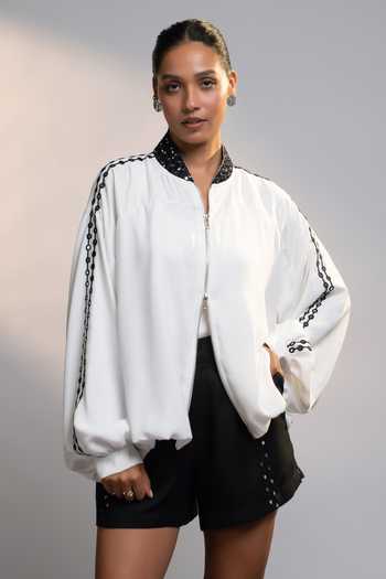 Buy_Style Junkiie_White Georgette Mandarin Collar Summer Ivory Essential Zipper Shacket _at_Aza_Fashions