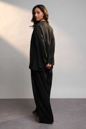 Shop_Style Junkiie_Black Linen V-neck After Dark Mirror Kurta And Farsi Pant Set _at_Aza_Fashions
