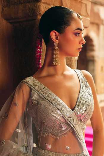 MAISARA JEWELRY_Green Kundan Embellished Chandelier Earrings _Online_at_Aza_Fashions