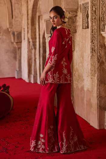 Shop_Charu And Vasundhara_Red Silk, Tissue, Taffeta V-neck Tashira Forest Embroidered Kurta Set _at_Aza_Fashions