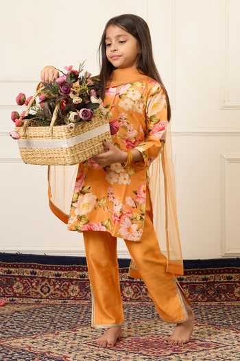 Shop_Mamma Plz_Yellow Chanderi Botanical Print Kurta Pant Set 