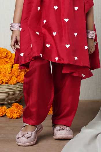 Shop_Poochkie_Red Viscose, Muslin Little Hearts Print Kurta And Pant Set _Online_at_Aza_Fashions
