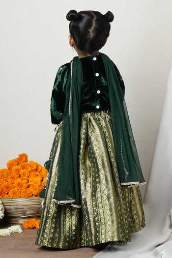 Shop_Poochkie_Emerald Green Velvet And Gold Brocade Lehenga Set _at_Aza_Fashions