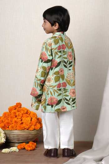 Shop_Poochkie_Green Silk Floral Print Kurta And Pant Set _at_Aza_Fashions