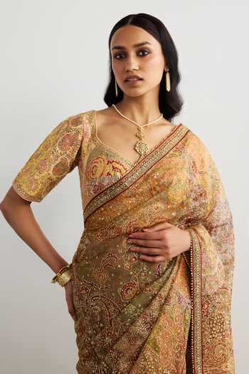 RI.Ritu Kumar_Peach Silk Organza Sweetheart Neck Pitch Patch Embroidered Saree With Blouse _at_Aza_Fashions