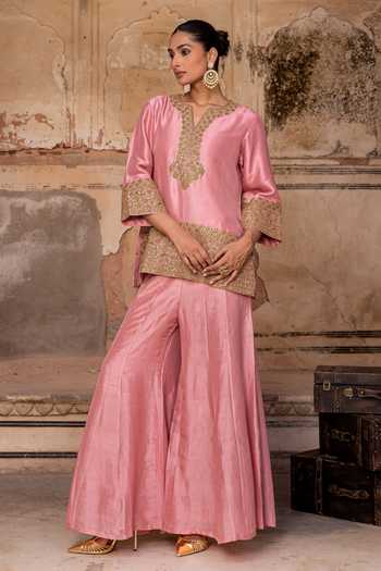 Buy_Charu Makkar_Pink Silk, Dupion, Organza V-neck, Yes Hania Embroidered Kurta Sharara Set 