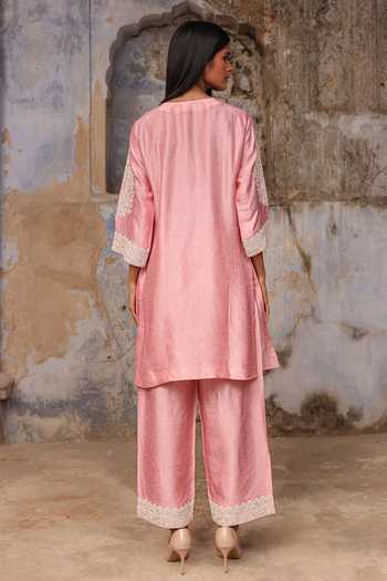 Shop_Charu Makkar_Pink Silk Split V-neck Slub Placement Embroidered Kurta And Pant Set _at_Aza_Fashions