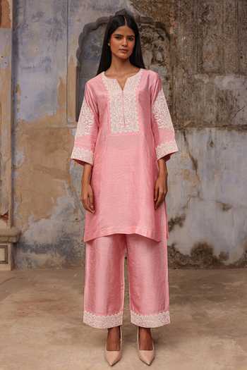 Charu Makkar_Pink Silk Split V-neck Slub Placement Embroidered Kurta And Pant Set _Online_at_Aza_Fashions