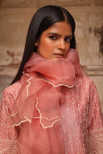 Charu Makkar_Pink Silk, Chanderi, Organza V-neck Amna Embroidered Kurta Set _Online_at_Aza_Fashions