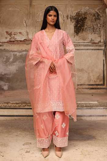 Buy_Charu Makkar_Pink Silk, Chanderi, Organza V-neck Amna Embroidered Kurta Set _at_Aza_Fashions