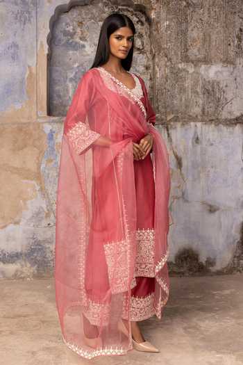 Shop_Charu Makkar_Pink Silk, Chanderi, Organza Scoop Neck, Yes Meher Kurta Set _Online_at_Aza_Fashions