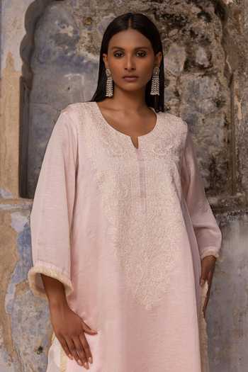Charu Makkar_Pink Satin, Linen, Modal Round Neck, Yes Fiza Dori Embroidered Kurta And Pant Set _Online_at_Aza_Fashions
