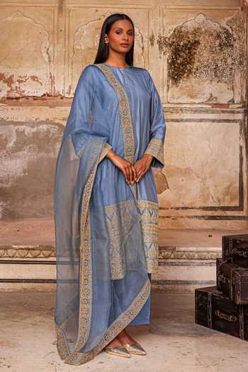 Buy_Charu Makkar_Blue Silk, Dupion, Organza Round Neck, Yes Shazia Border Embroidered Kurta Set _at_Aza_Fashions