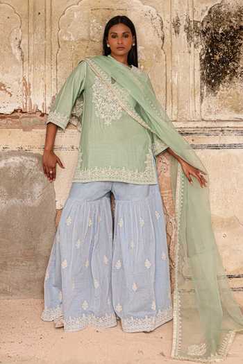Buy_Charu Makkar_Green Chanderi, Organza Split V-neck Ayra Embroidered Kurta Sharara Set _Online