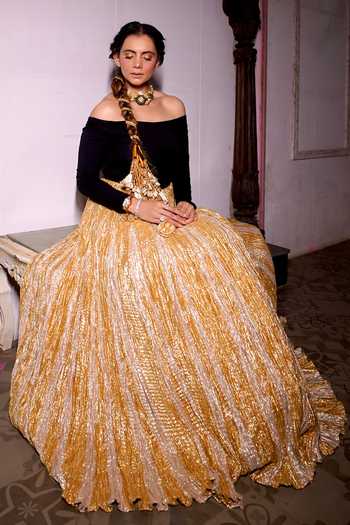 Etasha By Asha Jain_Black Tissue Off-shoulder Textured Metallic Lehenga And Blouse Set _at_Aza_Fashions