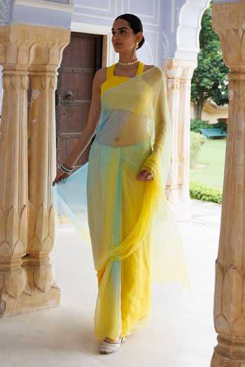 Buy_Geroo Jaipur_Blue Chiffon Halter Neck Pre-draped Saree With Blouse _Online