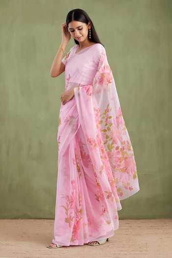 Buy_Geroo Jaipur_Pink Chiffon Round Neck Handpainted Pre-draped Saree With Blouse _at_Aza_Fashions