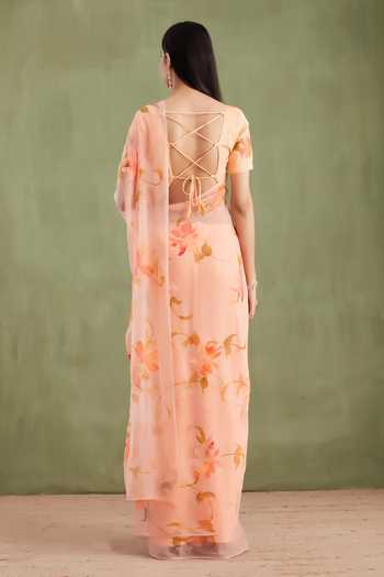 Shop_Geroo Jaipur_Peach Chiffon Round Neck Handpainted Pre-draped Saree With Blouse _at_Aza_Fashions