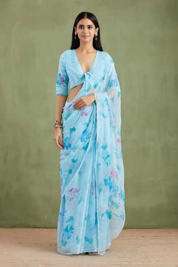 Buy_Geroo Jaipur_Blue Chiffon V-neck Floral Handpainted Pre-draped Saree With Blouse _at_Aza_Fashions