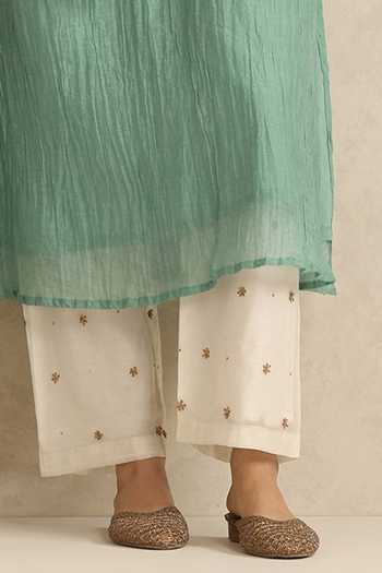 Weaver Story_Green Chanderi Halter Neck, Yes Handloom Sleeveless Kurta And Pant Set _Online_at_Aza_Fashions
