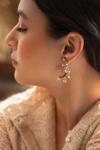 Shop_Do Taara_Red Kundan And Stone Studded Earrings _Online_at_Aza_Fashions