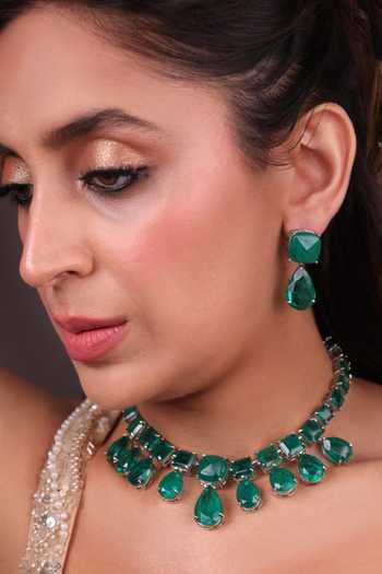 Buy_Moh-Maya By Disha Khatri_Emerald Green Stones Choker And Dangler Earrings Set _at_Aza_Fashions