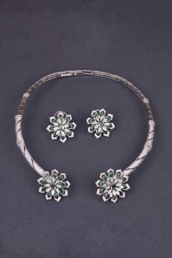 Shop_Moh-Maya By Disha Khatri_Green Stones Zircon Hasli Choker With Stud Earrings _at_Aza_Fashions