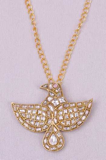 Buy_Moh-Maya By Disha Khatri_Gold Plated Pachi Kundan Bird Pendant Necklace _at_Aza_Fashions