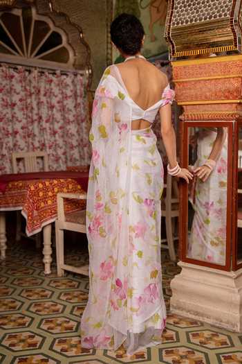 Geroo Jaipur_White Chiffon Off-shoulder Handpainted Pre-draped Saree And Blouse Set _Online_at_Aza_Fashions