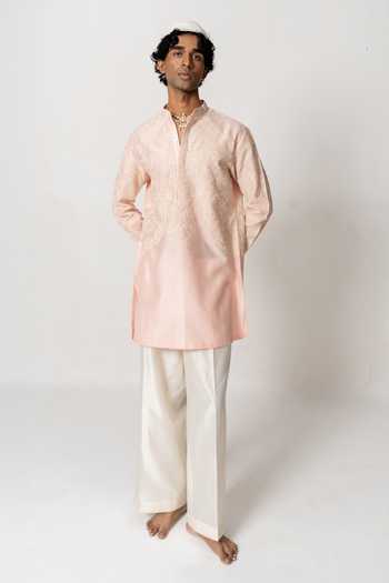Buy_Wabi Sabi By Anshum-Ritesh_Peach Chanderi Scroll Medallion Embroidered Kurta With Pant _at_Aza_Fashions