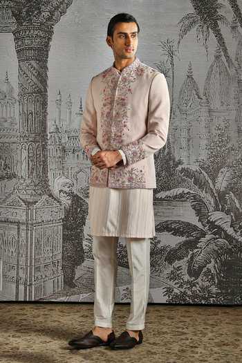 Buy_Asuka_Pink Linen Embroidery Bandhgala Set _at_Aza_Fashions