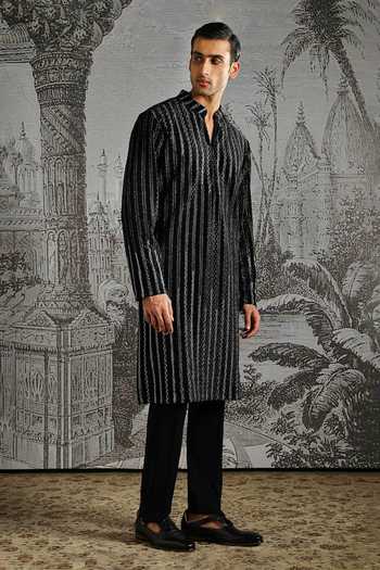 Buy_Asuka_Black Velvet, Jacquard Striped Kurta And Pant Set _at_Aza_Fashions