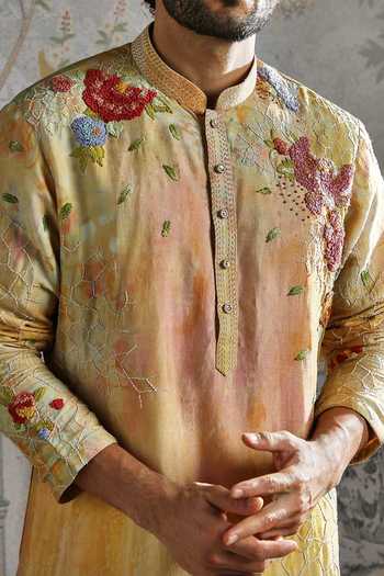Asuka_Multi Color Chanderi Silk Floral Print Kurta Set _at_Aza_Fashions