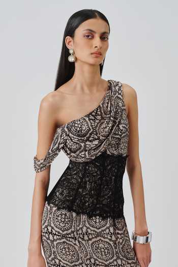 Aroka_Black Satin, Modal Asymmetric, One Shoulder Tara Ajrakh Print Gown With Belt _Online_at_Aza_Fashions