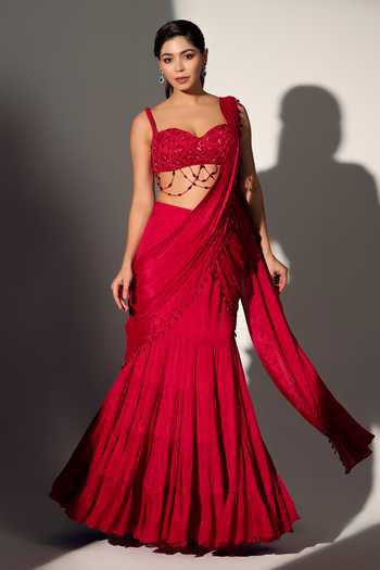 Buy_Libas Cafe by Nidhi & Ashish_Red Crepe Sweetheart Neck Carrie Layered Lehenga Pre-draped Saree With Blouse _at_Aza_Fashions